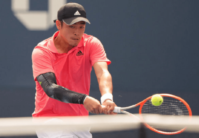 作为世界足 作为世界足