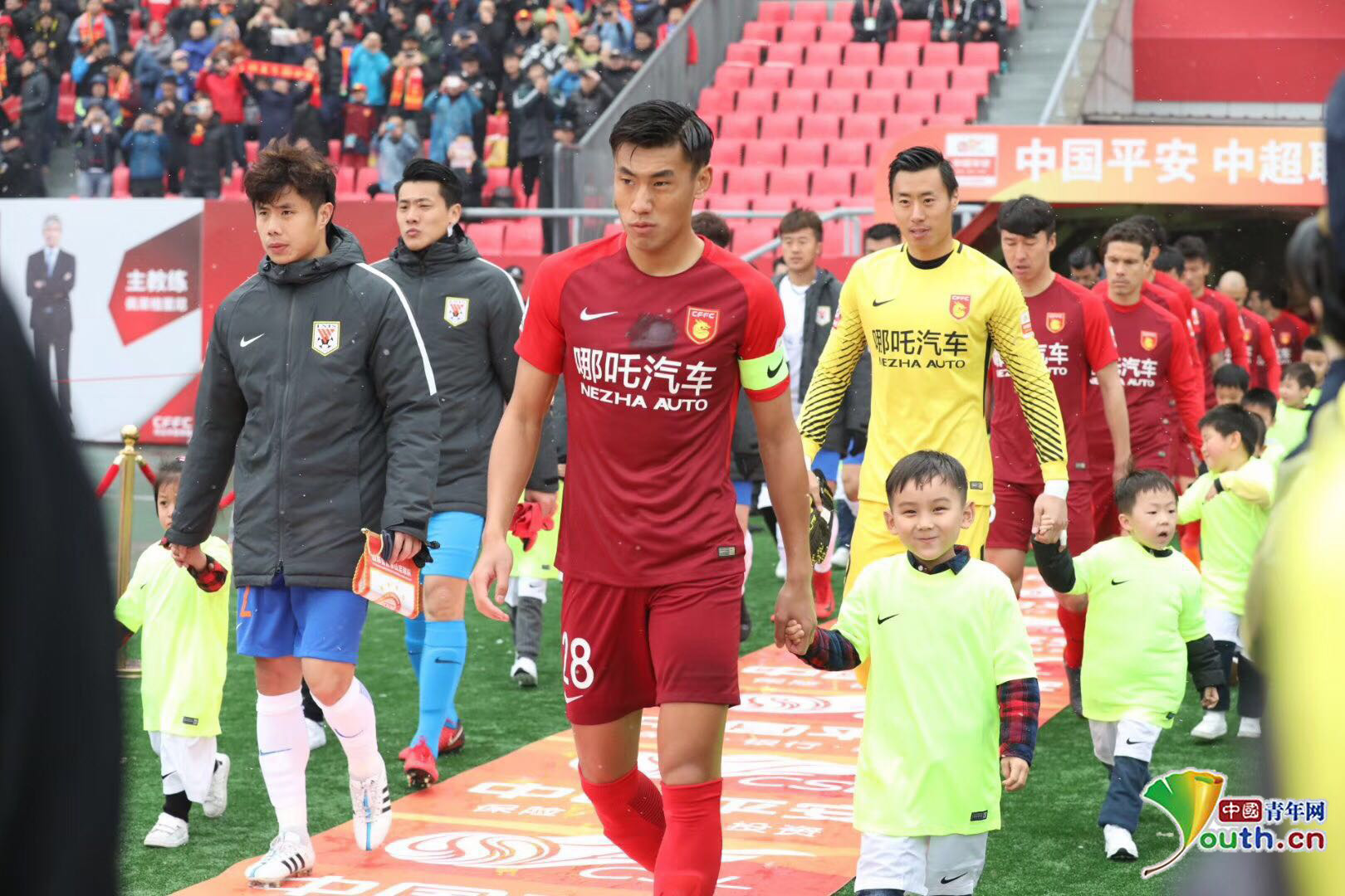 巴萨是否该 巴萨是否该